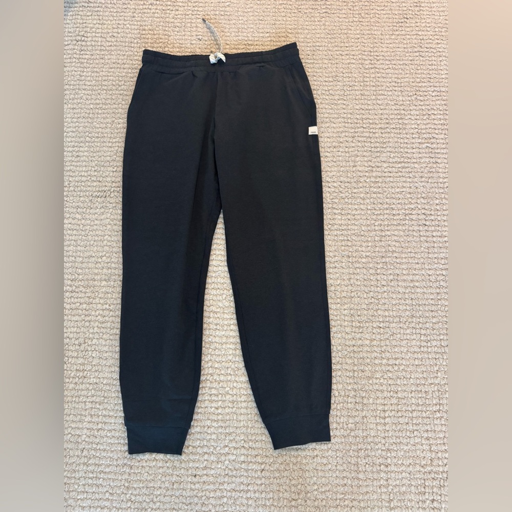 Vuori Performance Joggers NEW! Heather Black Size Small Regular Length